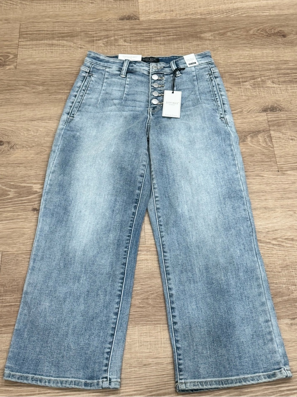 NWT Judy Blue High Waist Wide Leg Button Fly Jeans Light Wash Size 5/27